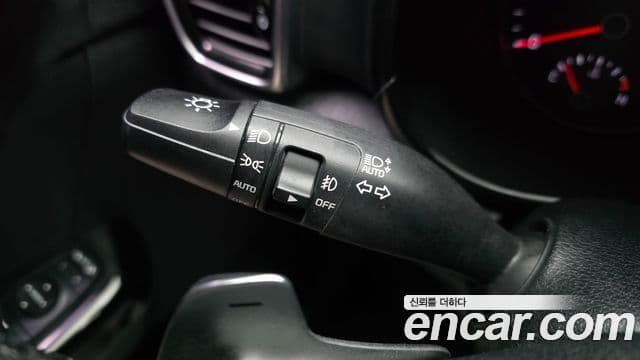 Kia Sportage The / новый Bold Noblesse, 2019 16