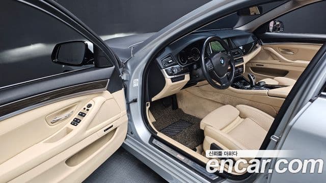 BMW 5시리즈 (F10) 528i Luxury Plus, 2016 11