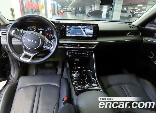 Kia K5 3세대 Prestige, 2023 10