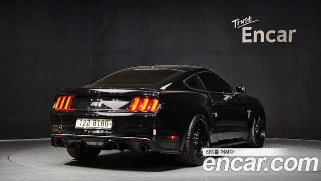 Ford Mustang GT купе, 2017 2
