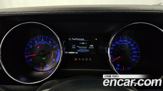 Ford Mustang GT купе, 2017 8