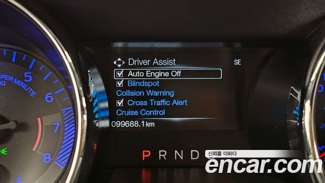 Ford Mustang GT купе, 2017 16