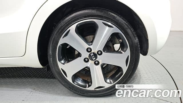 Kia All New Pride Prestige, 2014 все фото