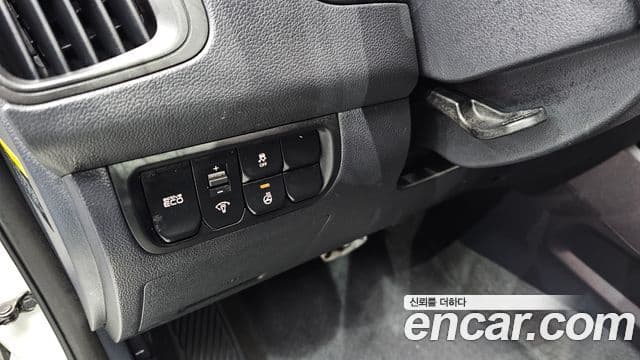 Kia All New Pride Prestige, 2014 12