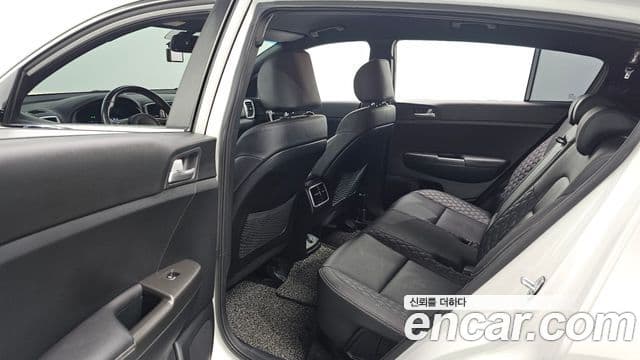 Kia Sportage 4세대 дизель 2.0 2WD Style Edition, 2018 12
