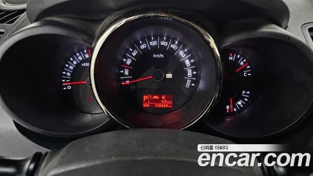 Kia Soul Safety, 2011 8