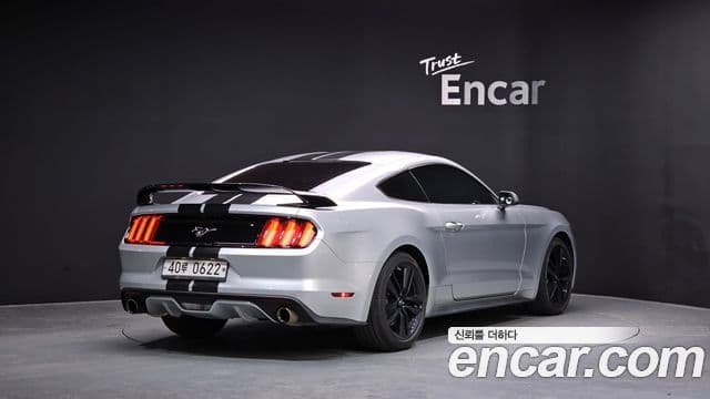 Ford Mustang купе, 2015 2