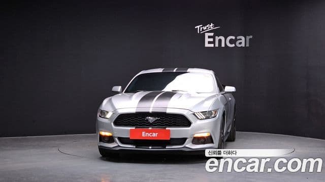 Ford Mustang купе, 2015 3