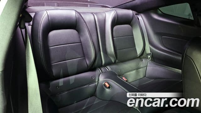 Ford Mustang купе, 2015 12