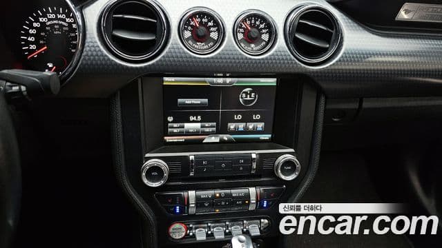 Ford Mustang купе, 2015 14