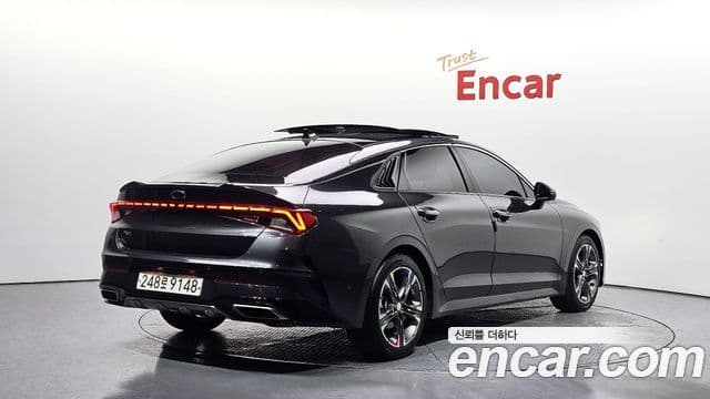 Kia K5 3세대 Signature, 2020 2