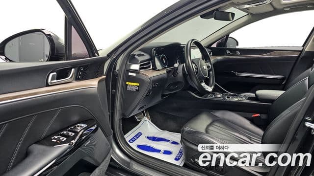 Kia K5 3세대 Signature, 2020 10