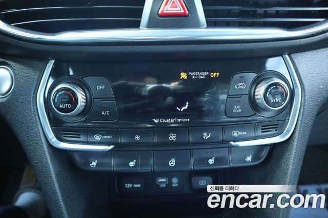 Hyundai Santa Fe TM Exclusive, 2020 16