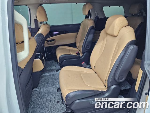 Kia Carnival 4세대 Signature, 2022 10