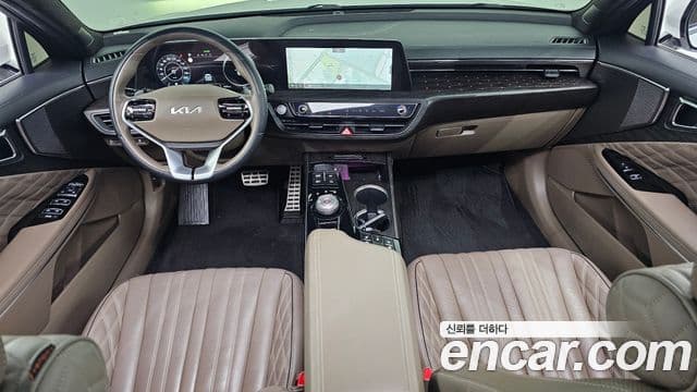 Kia K8 Signature, 2023 7