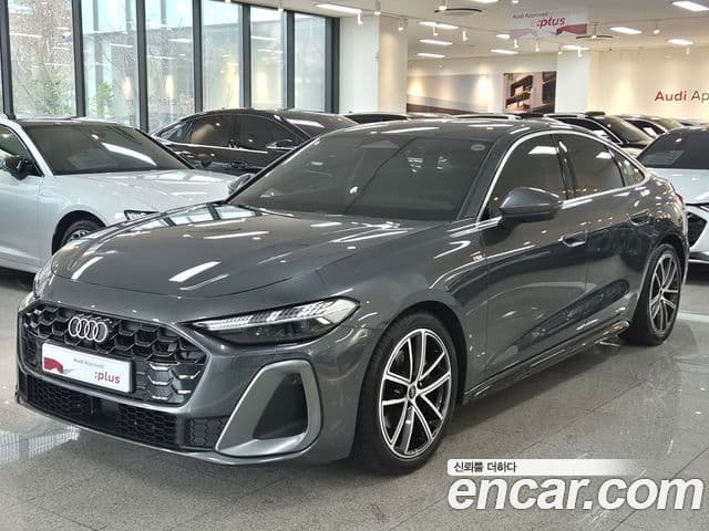 Audi A5 (B10) 40 TFSI Quattro S Line, 2025 1