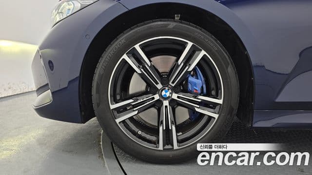 BMW 3시리즈 (G20) 320i M Sport, 2025 все фото