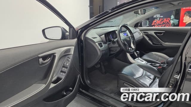 Hyundai Avante MD Luxury, 2011 10