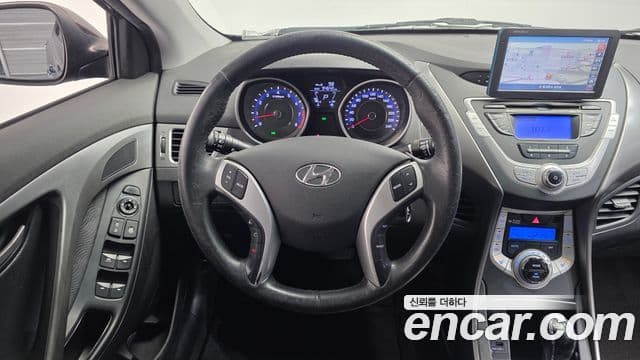 Hyundai Avante MD Luxury, 2011 13