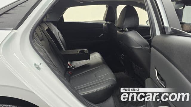 Hyundai Avante (CN7) Inspiration, 2022 12