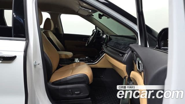 Kia Carnival 4세대 Signature, 2023 11