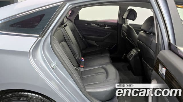 Hyundai LF Sonata LPI Modern(для людей с инвалидностью), 2016 12