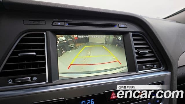 Hyundai LF Sonata LPI Modern(для людей с инвалидностью), 2016 15