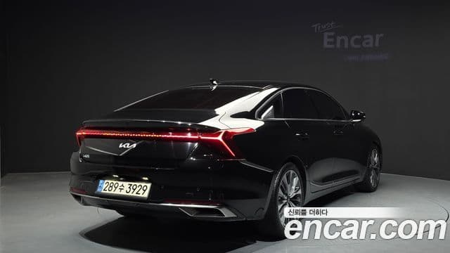 Kia K8 Signature, 2022 2