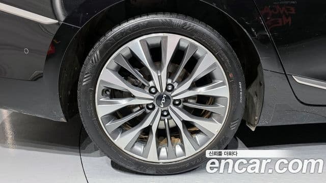 Kia K8 Signature, 2022 все фото