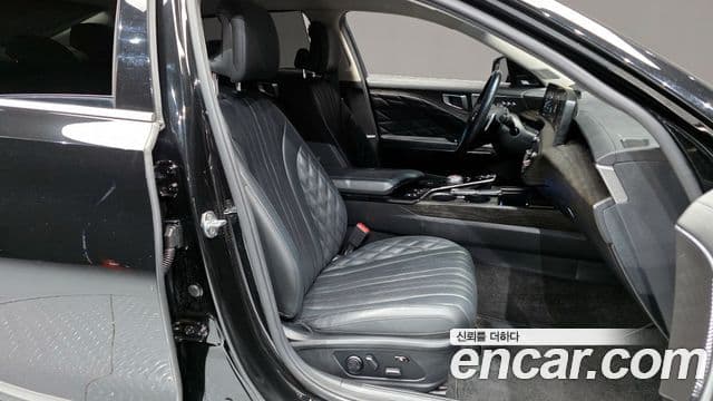 Kia K8 Signature, 2022 11