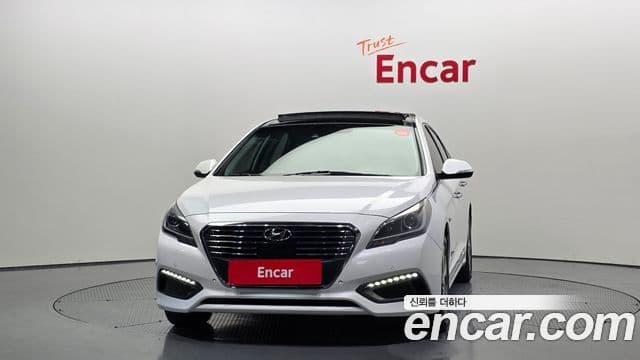 Hyundai LF Sonata гибрид Premium, 2015 3