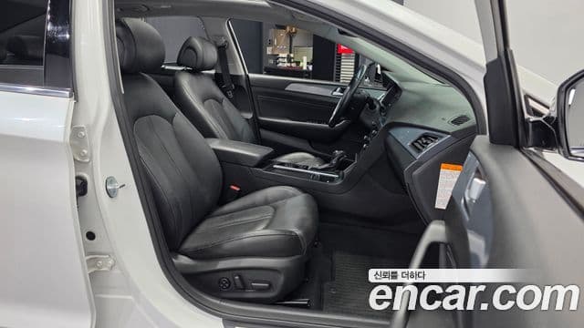 Hyundai LF Sonata гибрид Premium, 2015 11