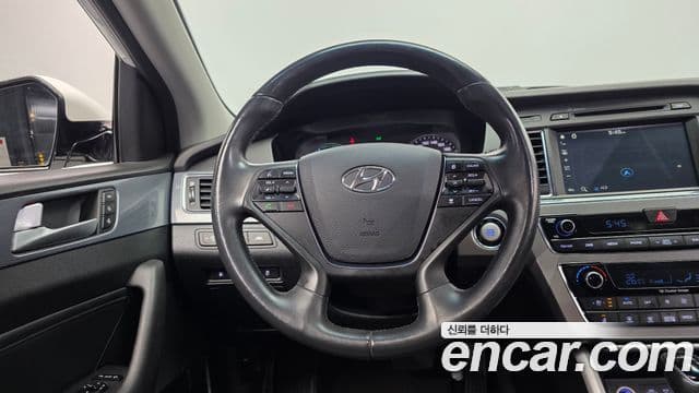 Hyundai LF Sonata гибрид Premium, 2015 13