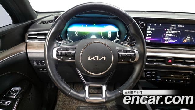 Kia K5 гибрид 3세대 Noblesse, 2022 13
