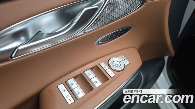 Genesis GV70, 2021 17