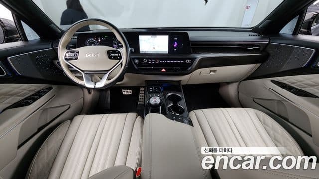 Kia K8 Signature, 2023 7