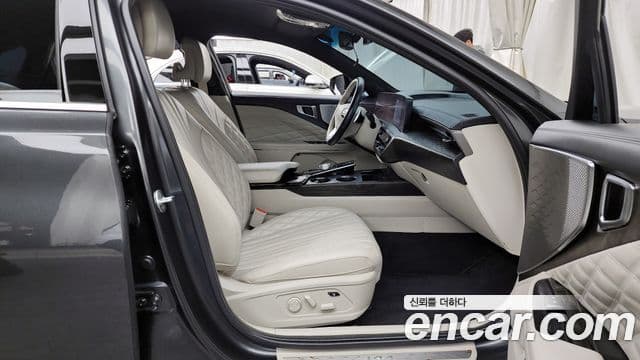 Kia K8 Signature, 2023 11