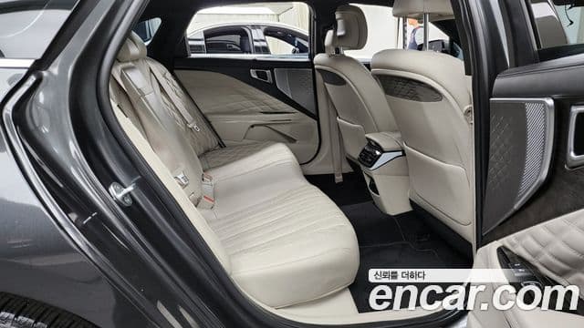 Kia K8 Signature, 2023 12