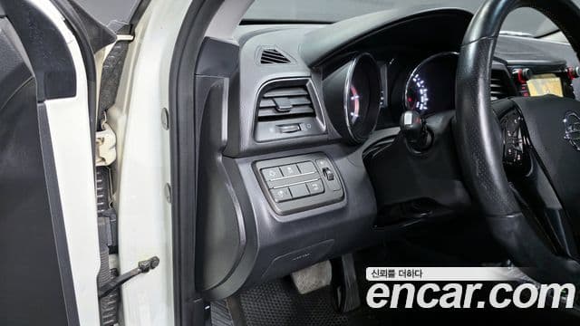 KG모빌리티(SsangYong) Tivoli Air дизель RX 2WD, 2016 17