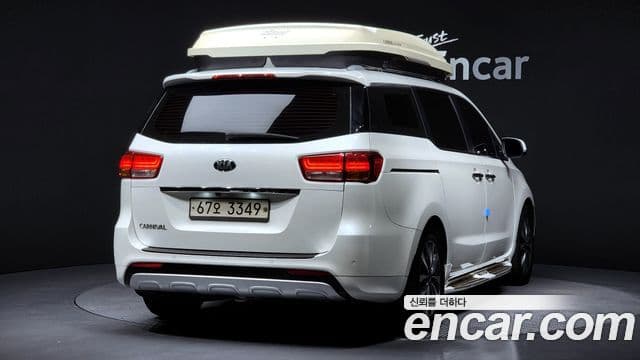 Kia All New Carnival Prestige, 2015 2
