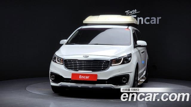 Kia All New Carnival Prestige, 2015 3