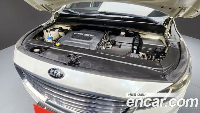 Kia All New Carnival Prestige, 2015 6