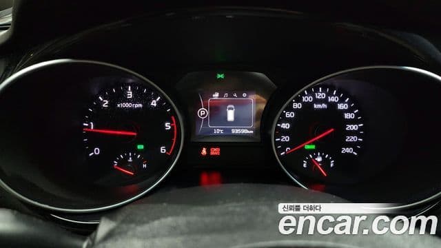 Kia All New Carnival Prestige, 2015 8