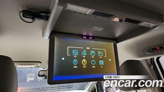 Kia All New Carnival Prestige, 2015 16