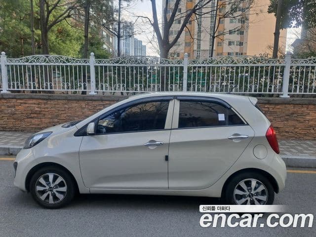 Kia All New Morning Special, 2013 4