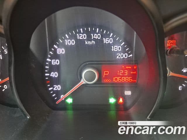 Kia All New Morning Special, 2013 10