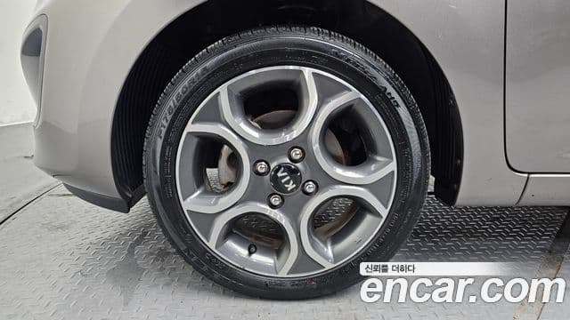 Kia All New Morning Luxury, 2015 все фото