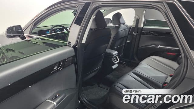 Hyundai Grandeur (GN7) Premium, 2023 17