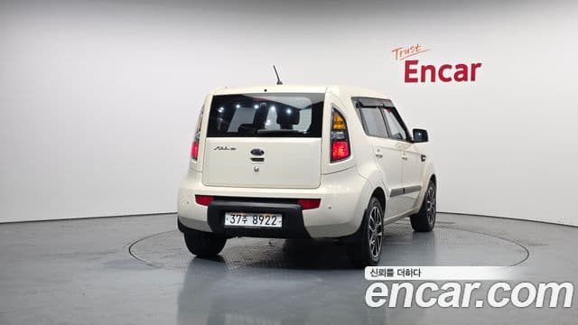 Kia Soul Safety, 2011 4