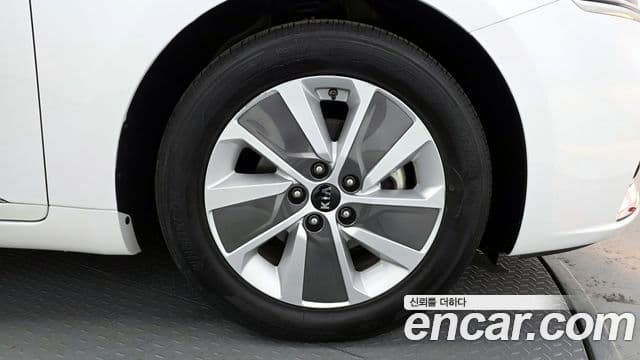 Kia All New K7 гибрид Prestige, 2017 все фото